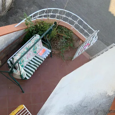 Casa Bianca Con Giardino Scalea